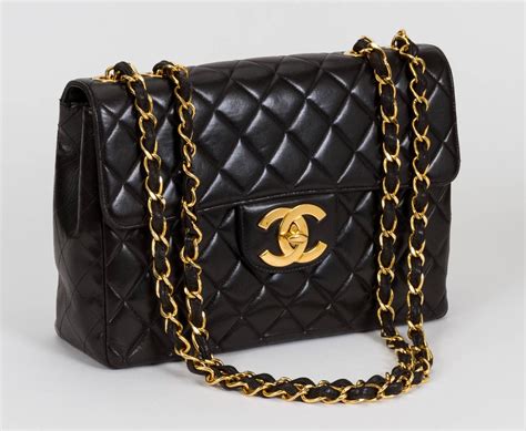 bag with c|handbag with c logo.